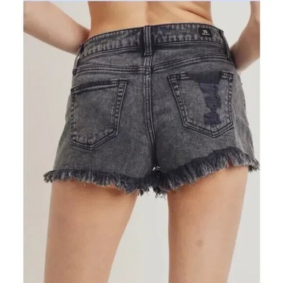 NWT Letter to Juliet Black Wash Denim Jean Short XS - Picture 4 of 13